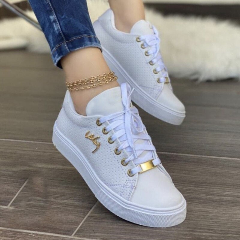 2022 Women Sneakers Casual Sport Shoes PU Leather Metal Decor Lace-up Sneakers Platform Shoes Tenis Feminino Zapatillas Mujer